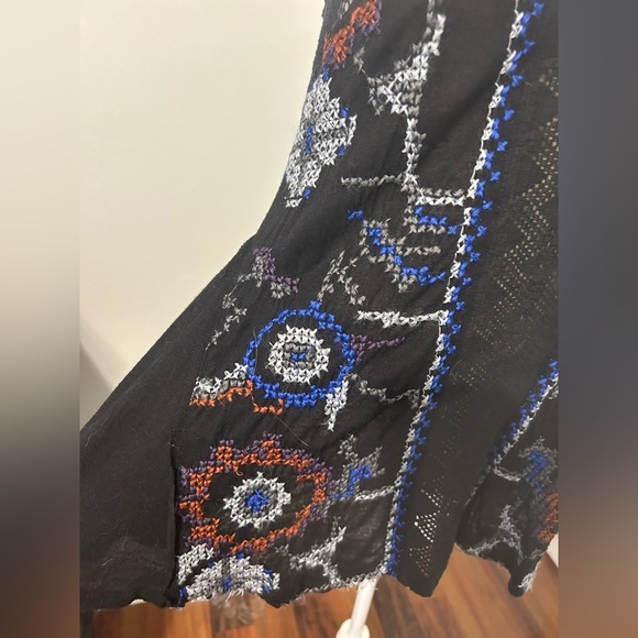 Free people crochet embroidered black tunic tank top B1 - Picture 4 of 13